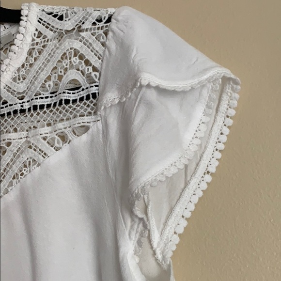 Anthropologie Skies are Blue Lace Top Tulip Sleeve - Picture 8 of 14